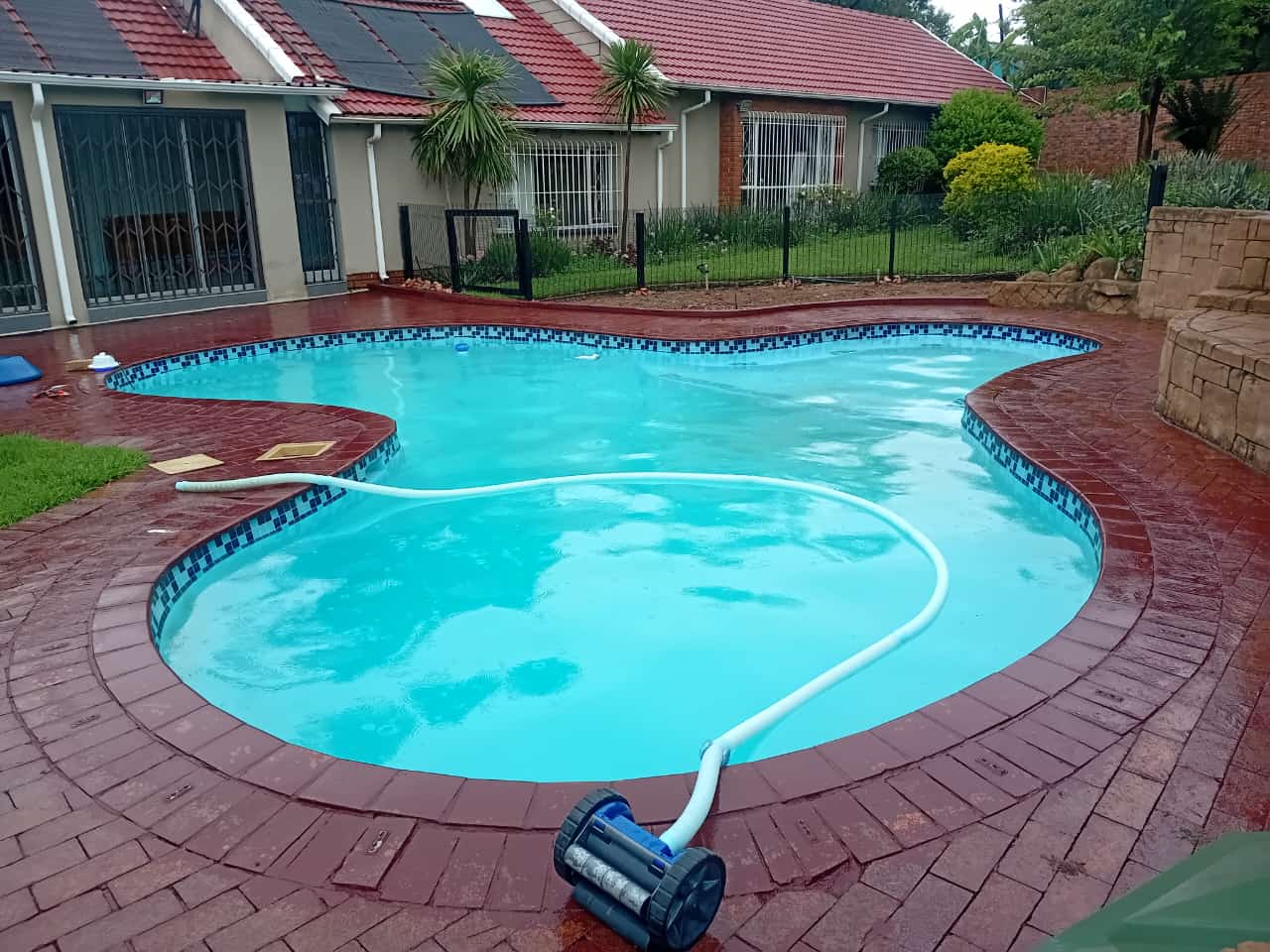 WhatsApp Image 2025-12-09 at 11.15.26 (1)